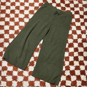 aerie green knit pants size L